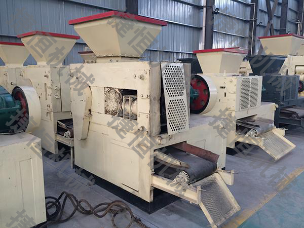 壓球機(jī)生產(chǎn)車間