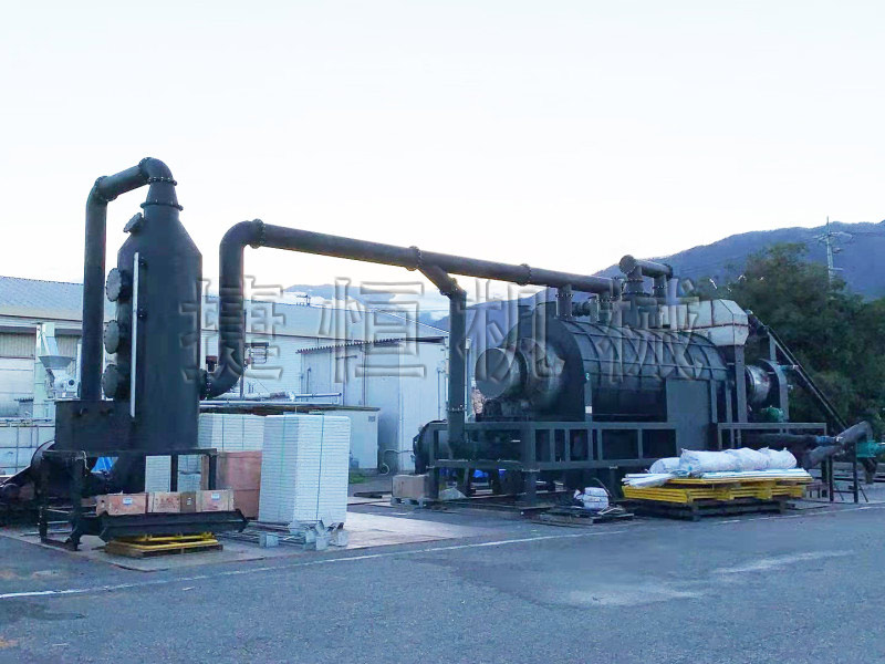 韓國(guó)炭化機(jī)現(xiàn)場(chǎng)